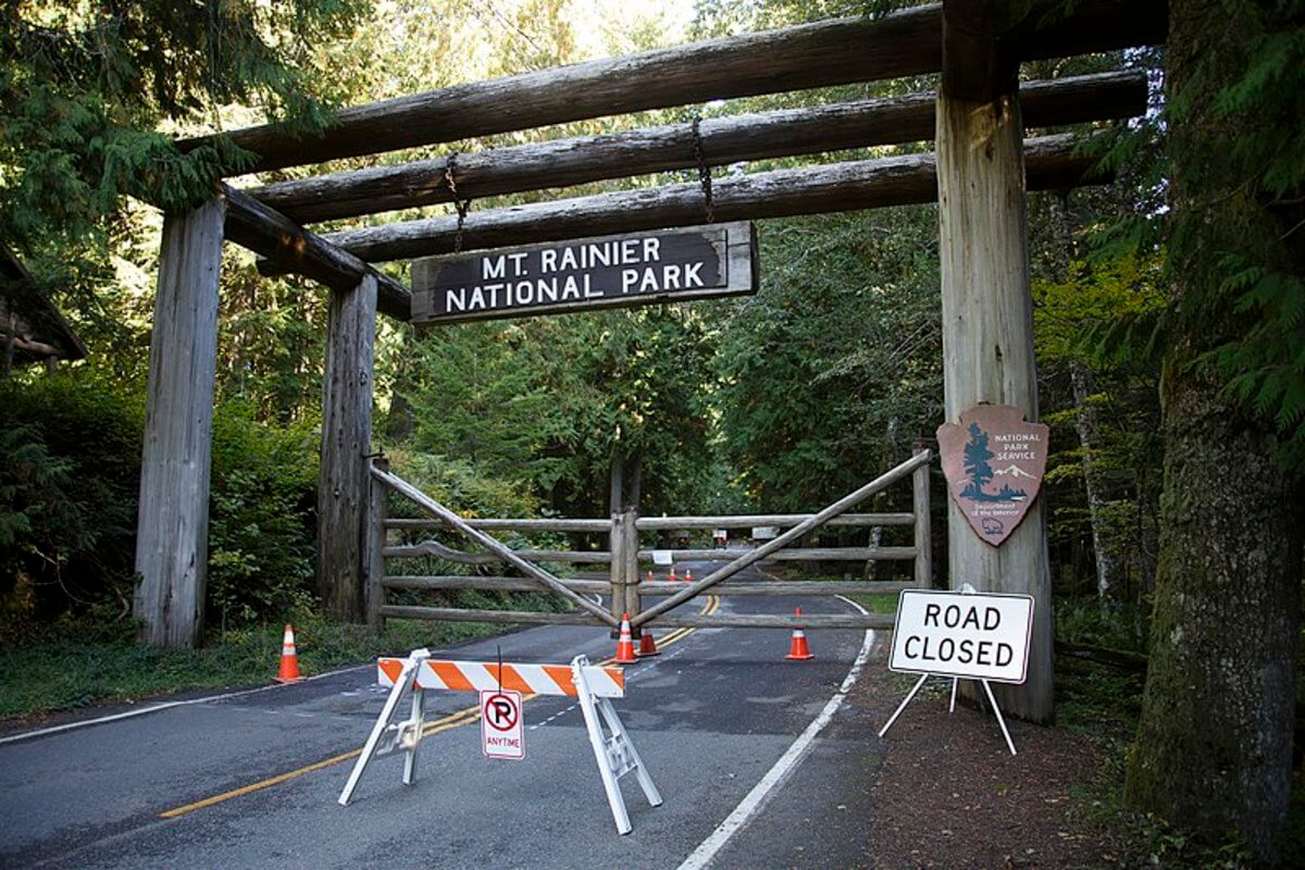 Mt. Rainier National Park Closes due to Shutdown WashingtonNewsZ